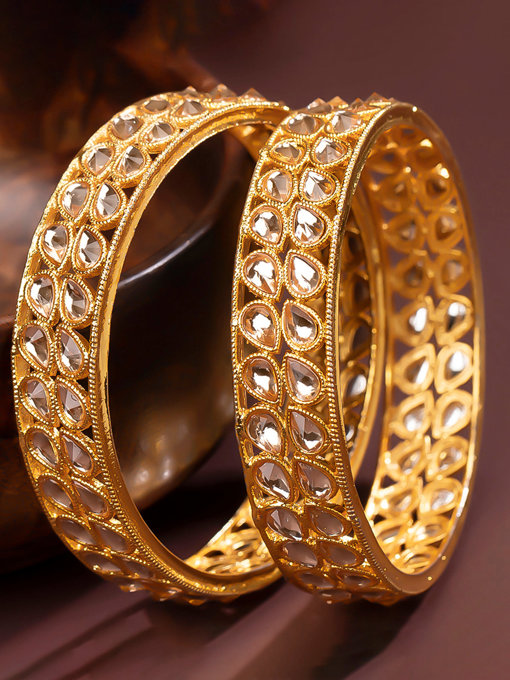Sukkhi Beguiling Gold Plated Kundan (Set of 2) Bangle For Women