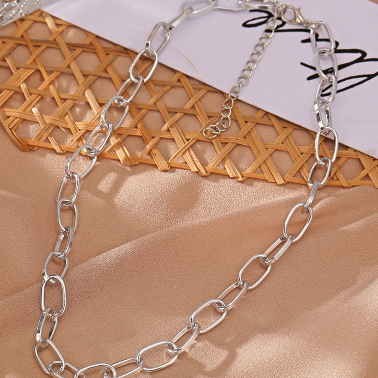 Scintillare by Sukkhi Marquise Rhodium Plated Box Chain Necklace for Women