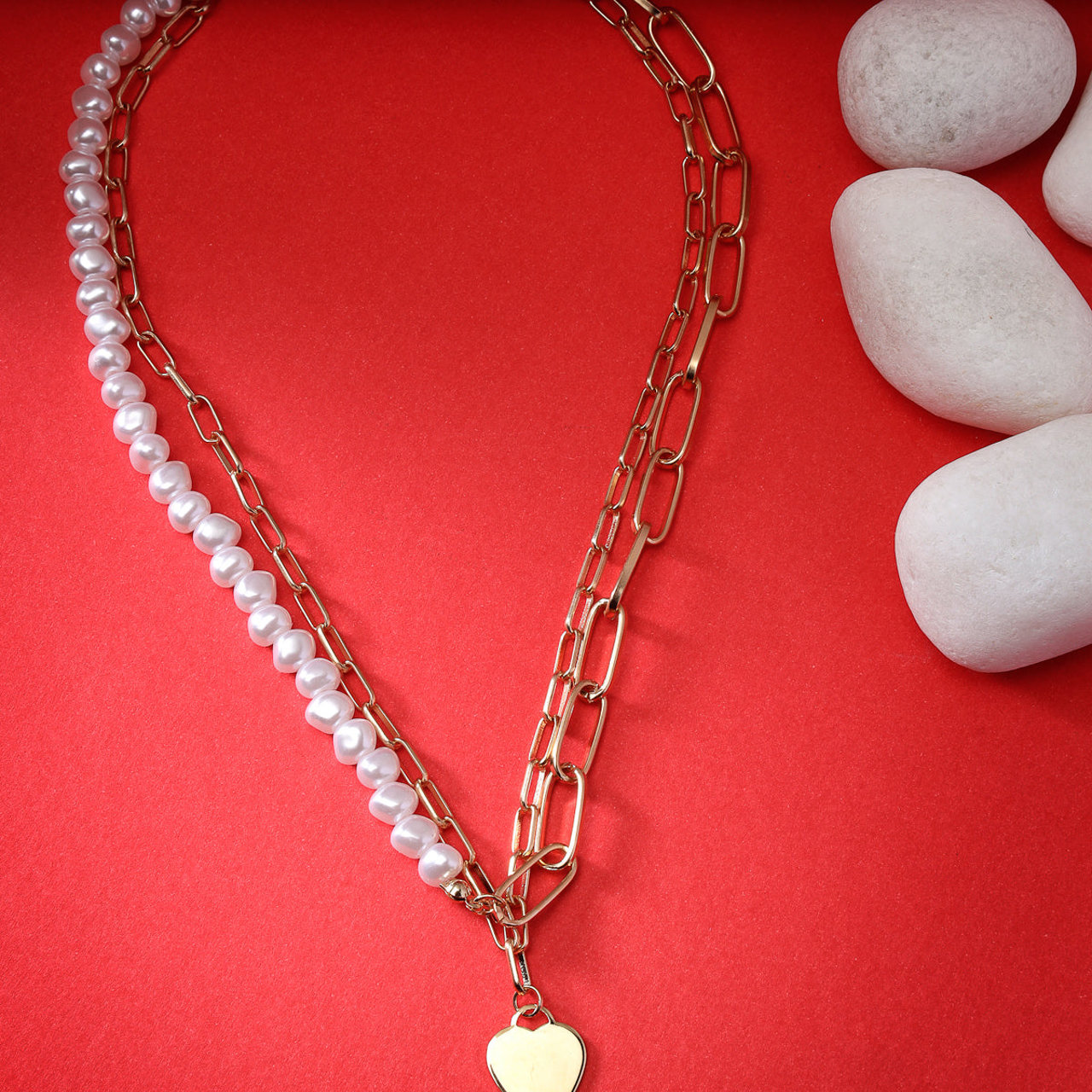 Scintillare by Sukkhi Latest Fashionable Gold Plated Chain Pendant Mininal Contemporary Necklace for Women & Girls